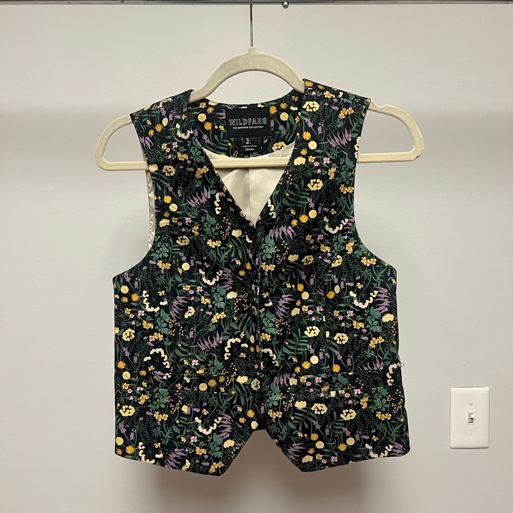 WILDFANG empower vest